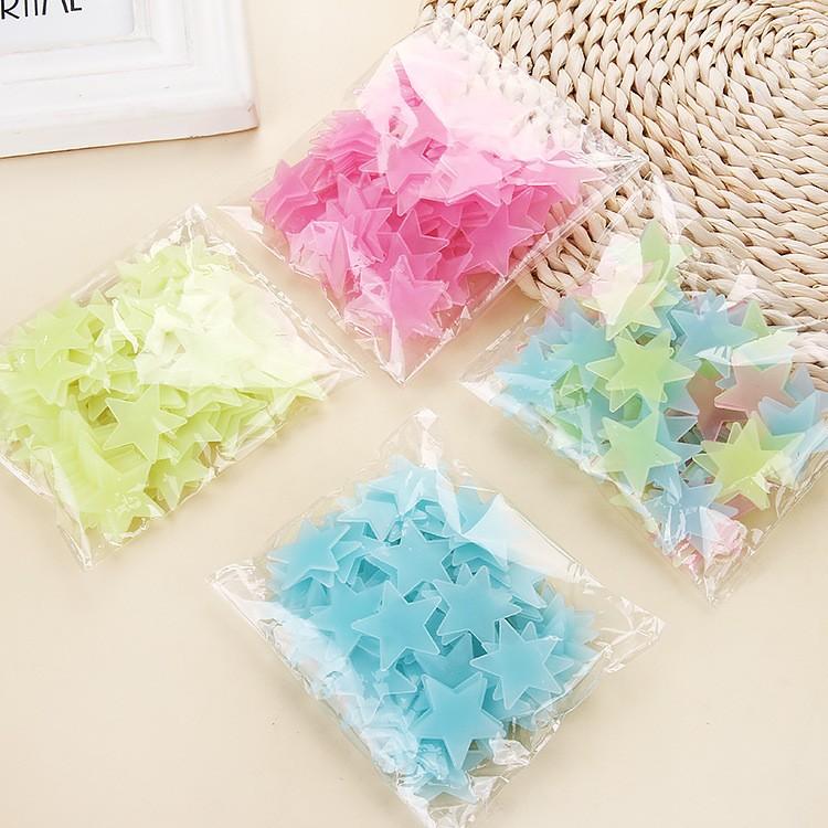 * 100 pcs. 3D Glow In The Dark Stars