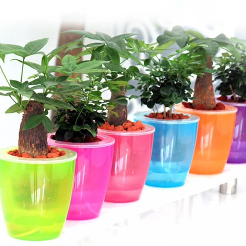 Automatic water-absorbing Flower Pots